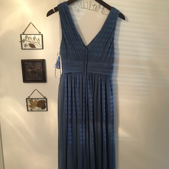 David’s Bridal dress - Picture 3 of 7